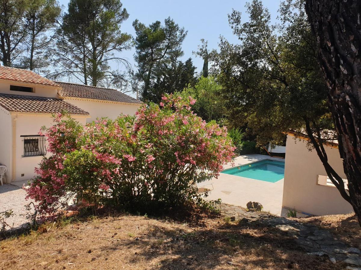La Bastide Blanche Magnifique Villa 5 Etoiles 5 Chambres Et Piscine Privee Sur 6500 M Var Lorgues Exterior foto